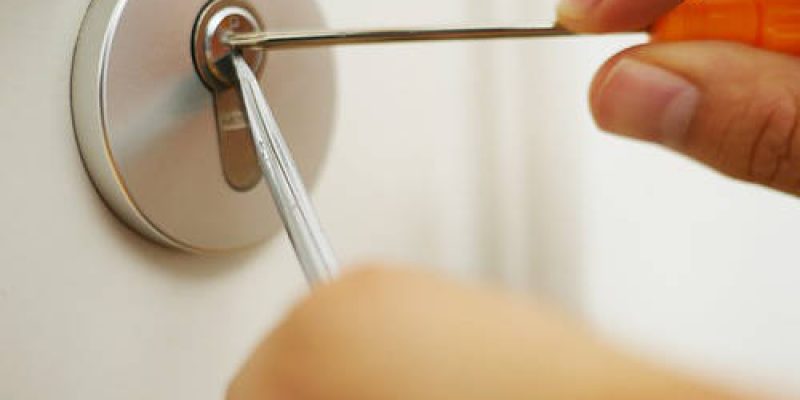 Come proteggersi dal lockpicking: serrature, defender e antifurto per la casa